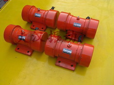 YZS振動(dòng)電機(jī):激振能力強(qiáng)，拆卸方便。
